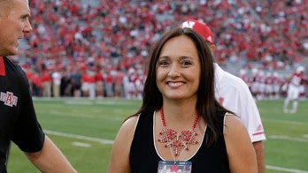 Wendy Anderson, wife of Arkansas State football coach, dies at 49 after battle with breast cancer
