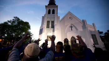 Lawsuit by families of Charleston church shooting victims can proceed: court