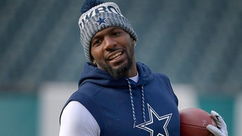 Ex-Cowboy Dez Bryant blasts Mike Ditka for national anthem comments: 'entitled at its finest'