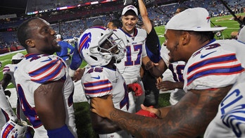 Ex-rugby star turned Buffalo Bills player scores with first touch in preseason debut