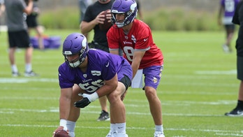 Minnesota Vikings' Kirk Cousins expresses concerns over rookie offensive lineman's sweat