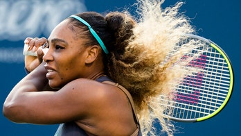 Serena Williams reaches Rogers Cup quarters in Toronto