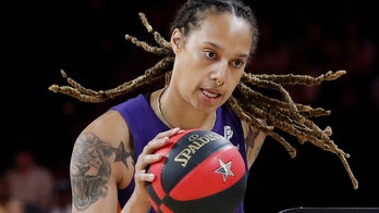 WNBA players call on league to stop playing national anthem before games