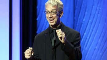 Andy Dick arrest warrant issued for allegedly groping his Uber driver: report