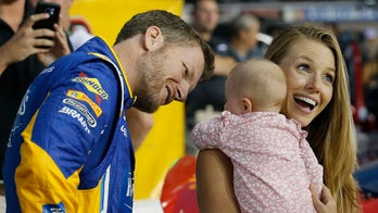 Pilot's actions likely to blame in 2019 Earnhardt crash, NTSB says