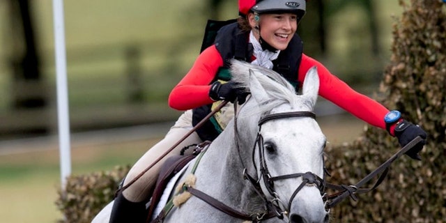 Iona Sclater, a 15-year-old who was a “bright star” of eventing, has died in a riding accident at her home.
