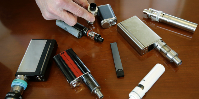 Westlake Legal Group ContentBroker_contentid-574e844fda804d858575d731e0b002fb Vaping-linked death probed in Oregon, symptoms similar to more than 200 cases Madeline Farber fox-news/us/us-regions/west/oregon fox-news/health/respiratory-health/stop-smoking fox news fnc/health fnc article 0c592e3b-c6ea-5635-b348-44bd97a5fdb8