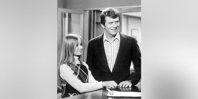 "Getting Davy Jones" - Season Three - 12/10/71, As the president of the Davy Jones fan club, Marcia (Maureen McCormick) promised to deliver the singer to her school but had no way of getting in touch with him. Robert Reed (Mike) also starred., (Photo by Walt Disney Television via Getty Images Photo Archives/Walt Disney Television via Getty Images)