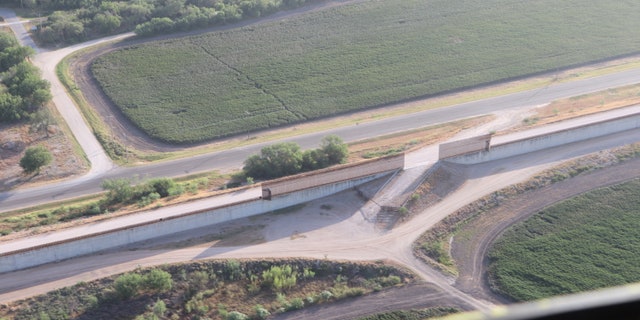 In Rio Grande Valley, parts of the border have fencing to stop migrants crossing. (Adam Shaw/Fox News)