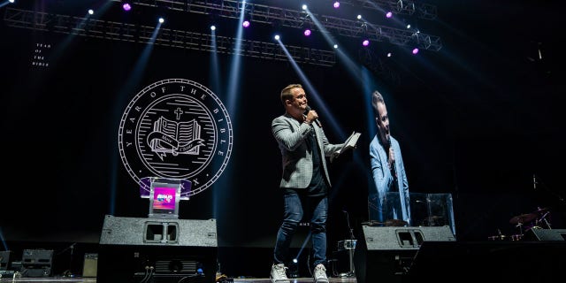Nick Hall, founder of PULSE, a prayer and evangelism movement, launched "The Year of the Bible" as the closing speaker for the Jesus Global Youth Day held in the Philippines.