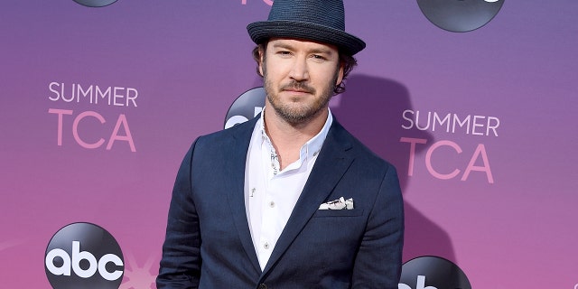 Mark-Paul Gosselaar arrives at ABC's TCA Summer Press Tour Carpet Event on August 5, 2019 in West Hollywood, California. (Photo by Gregg DeGuire/WireImage)