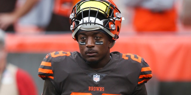 FILE - In this Oct. 7, 2018, file photo, Cleveland Browns running back Duke Johnson (29) warms up before an NFL football game against the Baltimore Ravens, in Cleveland. The Browns have traded disgruntled running back Duke Johnson, Thursday, Aug. 8, 2019, to the Houston Texans for an undisclosed 2020 draft pick. (AP Photo/Ron Schwane, File)