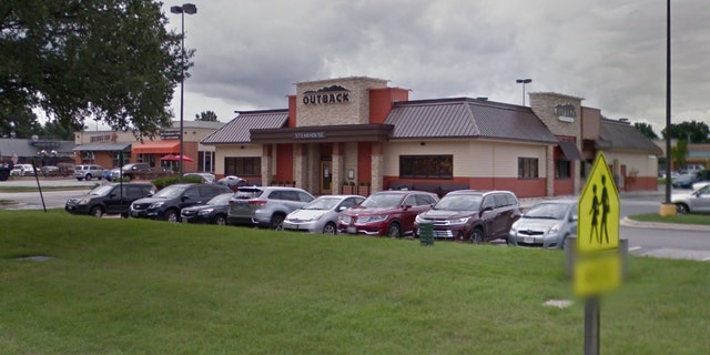 Amanda Braun had said she doesn't plan on returning after she and her family were asked to leave the Outback Steakhouse in Glen Burnie, Md.