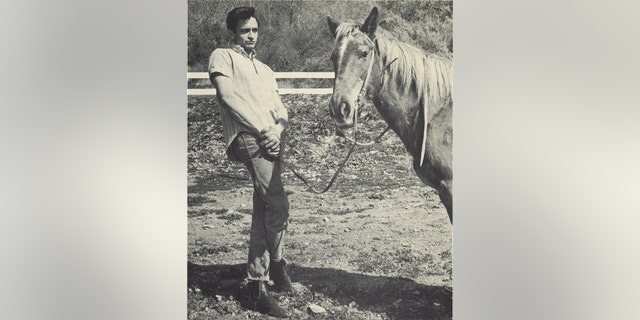 Johnny Cash was determined to pursue music despite his upbringing.