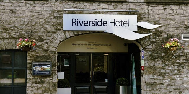 The Riverside Hotel is a three-star establishment which describes itself as "great for families."