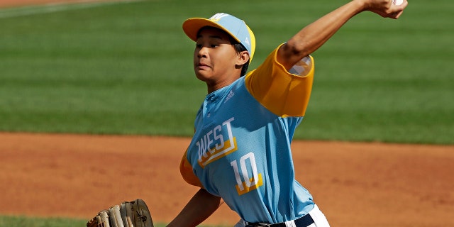 Wailuku, Hawaii's Logan Kuloloia delivers during the second inning of the United State Championship baseball game against River Ridge, Louisiana, at the Little League World Series tournament in South Williamsport, Pa., Saturday, Aug. 24, 2019. (Associated Press)