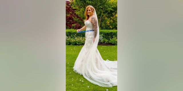 Wedding belle Emma Roberts dropped multiple dress sizes in four months before her big day, a feat that she claims she achieved without exercise.