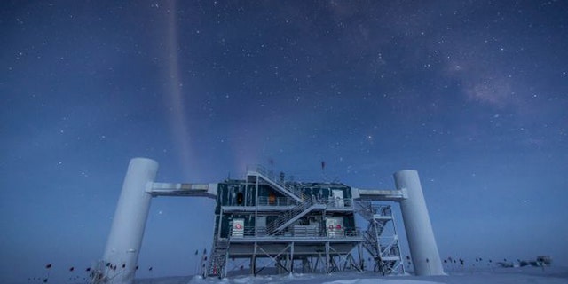 (Credit: Courtesy of IceCube Neutrino Observatory)