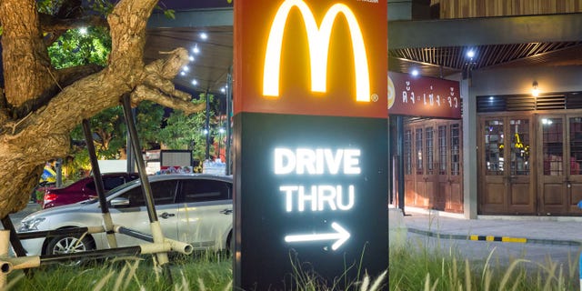 One Australian woman claims to have pranked a fellow McDonald’s customer who acted rudely while waiting to place a drive-thru order – by paying for the driver’s meal, and taking it herself.