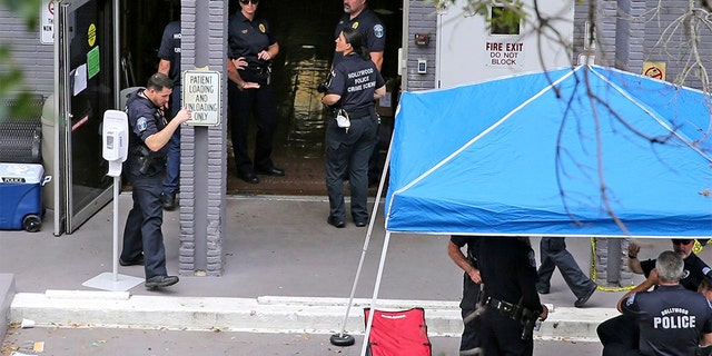 Police at the south entrance of the Hollywood Hills Rehabilitation Center, where the locals died, in September 2017.