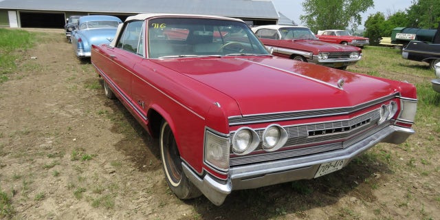 Only 577 Imperial convertibles were built in 1967.