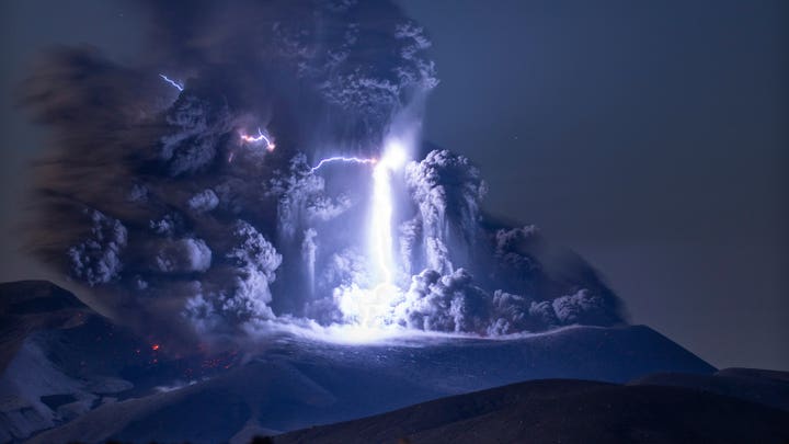 Rare volcanic lightning seen as Krakatau Volcano erupts