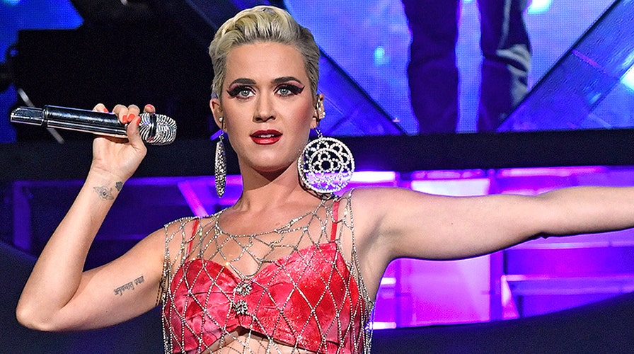Katy Perry collapses on ‘American Idol’ from gas leak