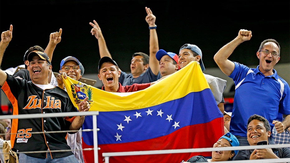 Why are Venezuelans so crazy about beisbol?