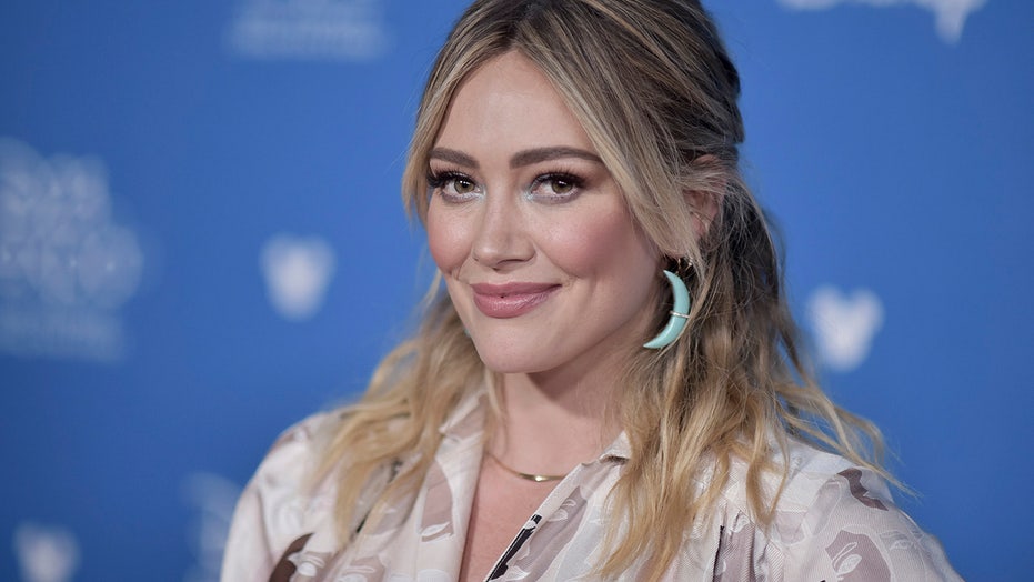 Digna recommends best of Hilary duff boob flash duff boob flash Hilary
