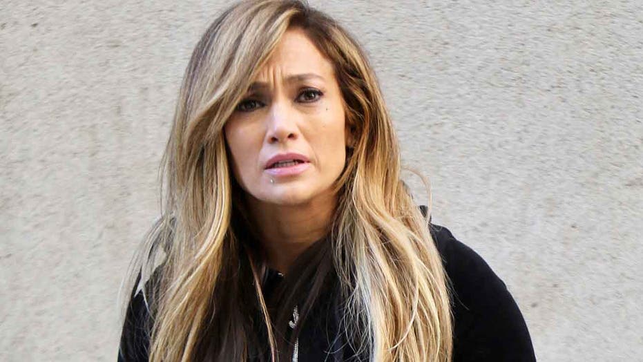 Jennifer Lopez Denies Hustlers Rumor She Used Body -5217