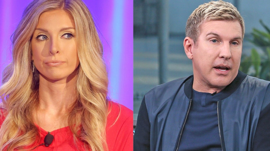 Todd Chrisley S Daughter Lindsie Concerned For Her Safety After Accusing Dad Of Extortion Over
