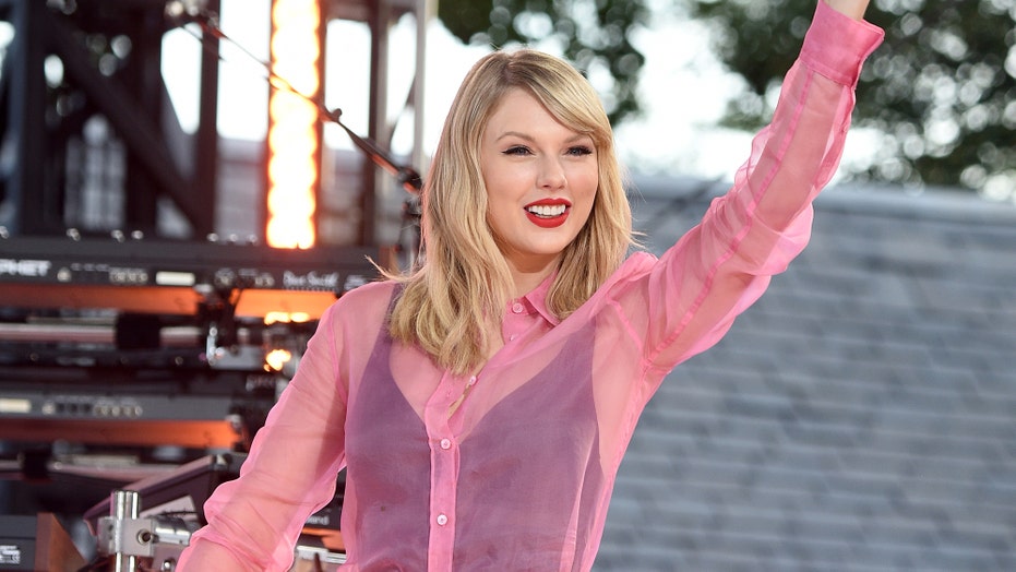Taylor Swifts New Album Lover Features Surprise Cameo By Idris Taylor Swifts New Album Lover Features Surprise Cameo By Idris