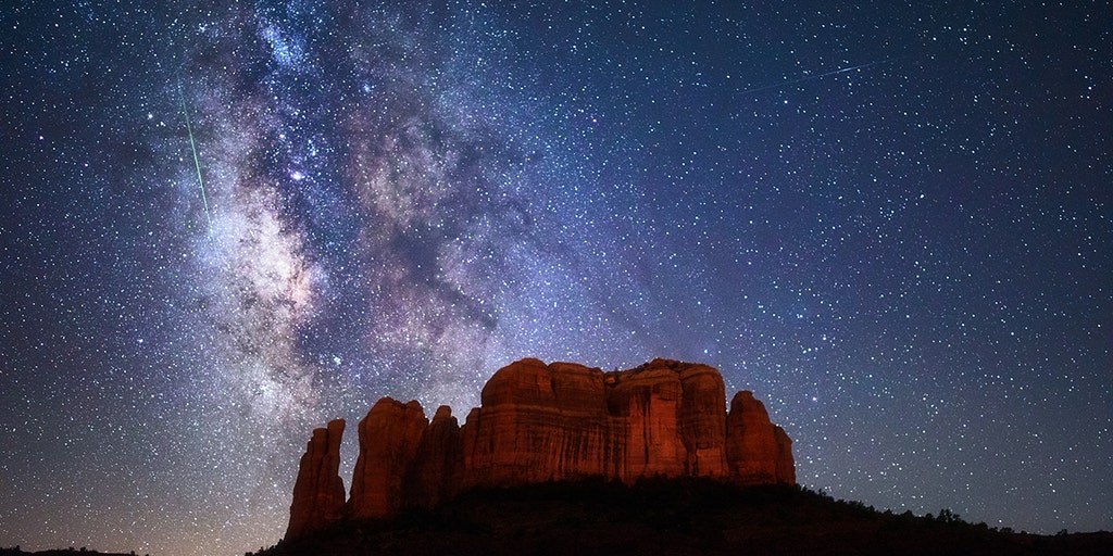 Scientists want to launch depictions of nude humans to aliens - Vimarsana News