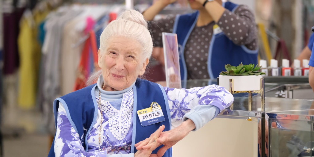 The Cast Reflects on Their Time Together - Superstore 