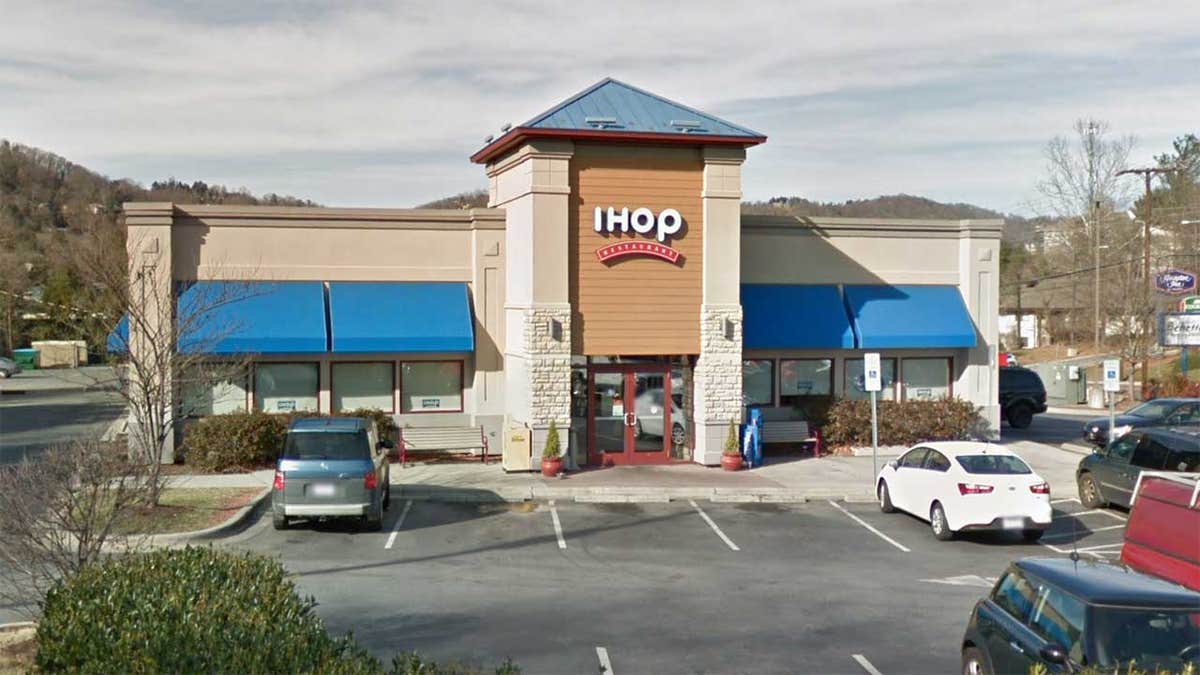 IHOP restaurant now open at Willow Lawn