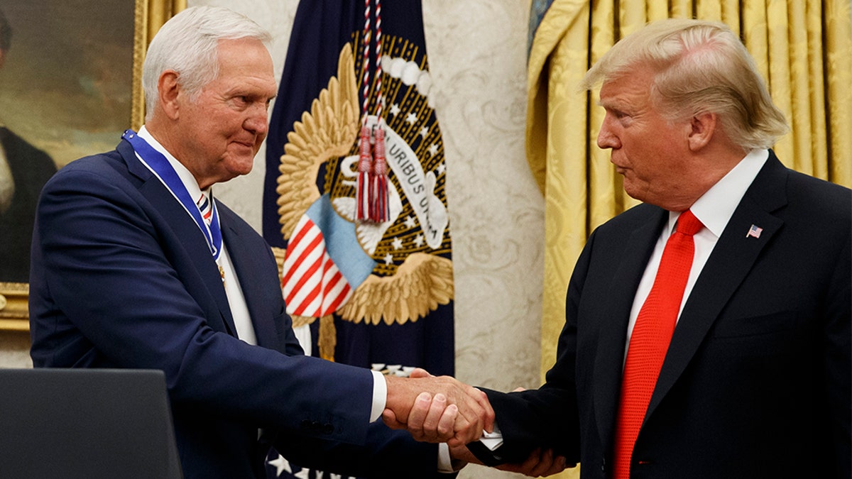 President Trump shaking hands with Jerry West at the White House. (AP Photo/Alex Brandon)