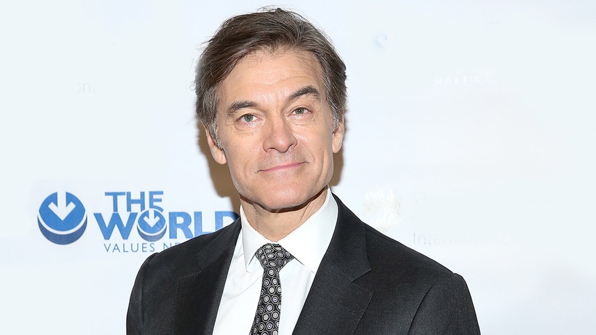 Dr. Oz attends the 2018 World Values Network Champions of Jewish Values Awards Gala at The Plaza Hotel on March 8, 2018 in New York City.