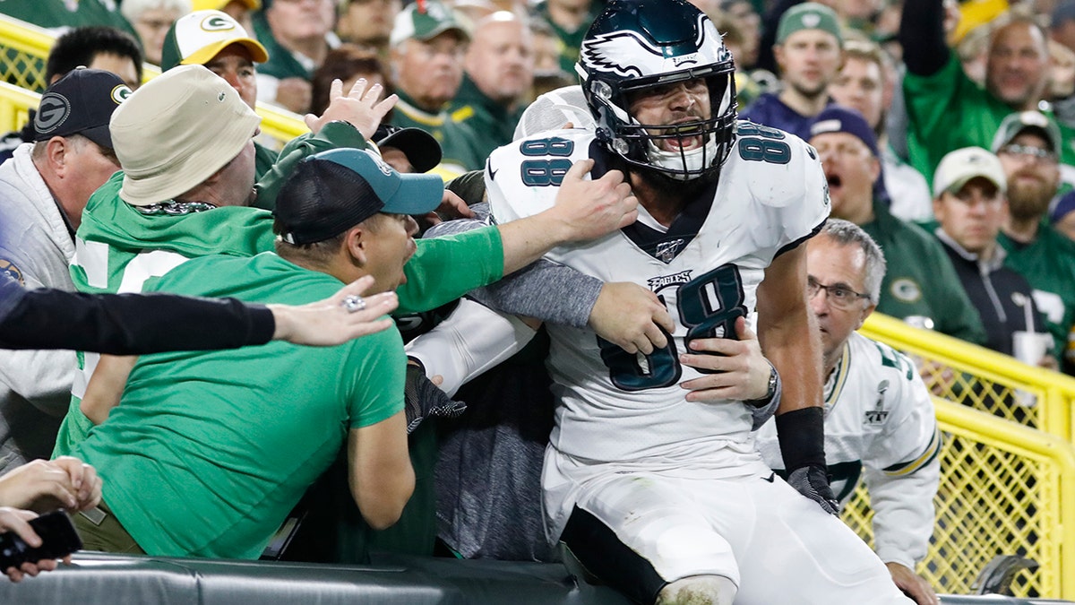 Report: Eagles' Dallas Goedert OK After Being Sucker Punched