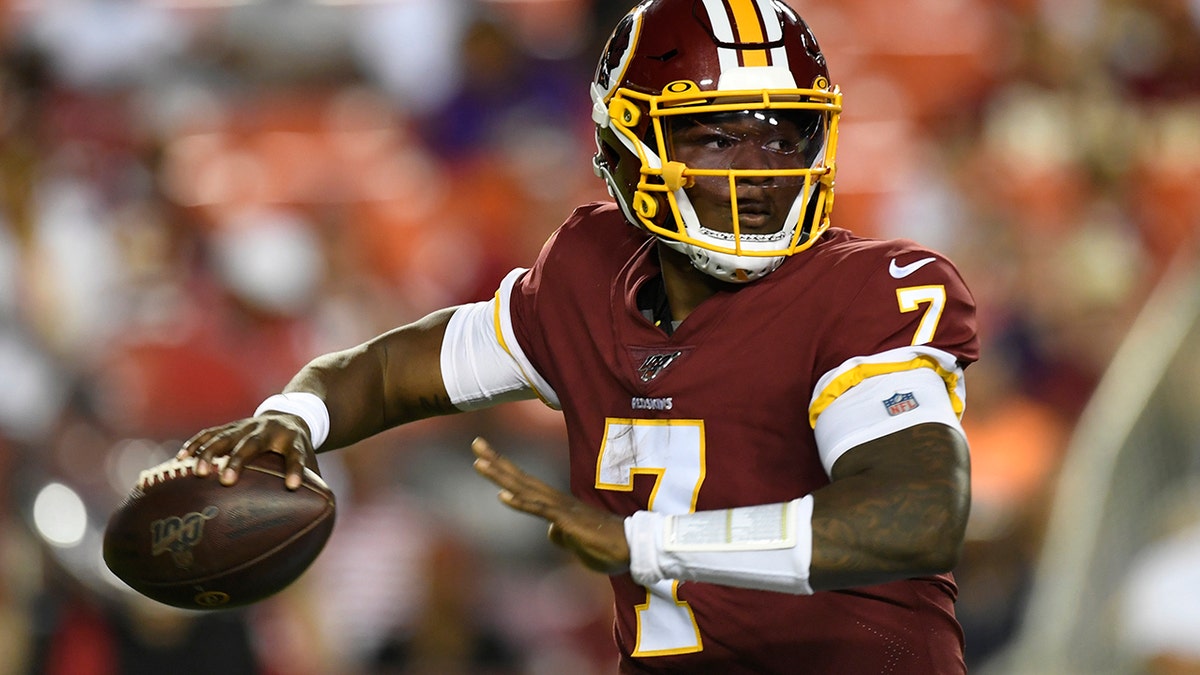 Cleveland, Ohio, USA. 08th August, 2019. Washington Redskins quarterback  Dwayne Haskins (7) at the NFL Preseason Week 1 football game between the Washington  Redskins and the Cleveland Browns at First Energy Stadium