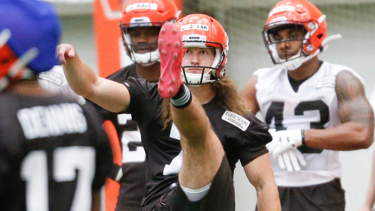 Cleveland Browns punter Jamie Gillan runs through a special teams drill during an NFL football rookie camp in Berea, Ohio. (AP Photo/Ron Schwane, File)