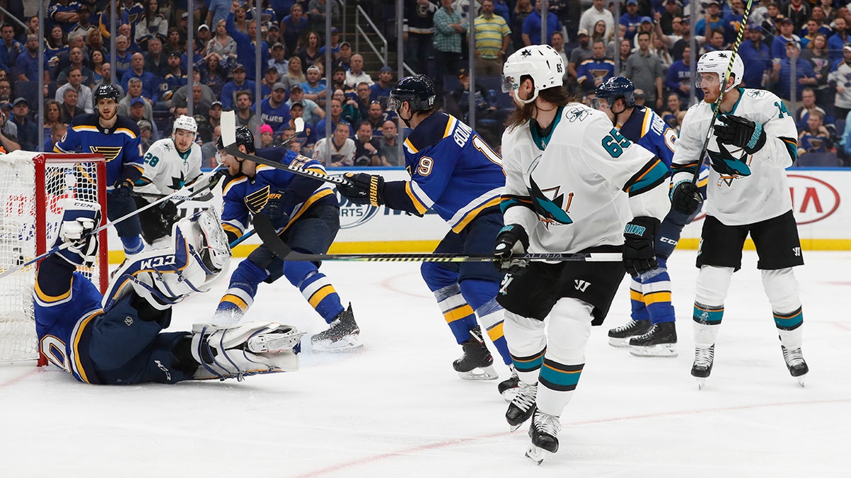 A major officiating gaffe occurred in the Stanley Cup playoffs when San Jose’s Erik Karlsson scored a goal set up by a hand pass. While hockey officials have the toughest job _ they must be able to skate like the players _ they do not get a pass for their mistakes, either. (AP Photo/Jeff Roberson, File)