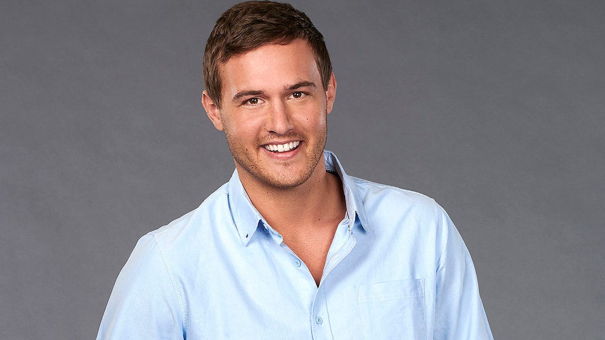 THE BACHELORETTE - Hannah Brown caught the eye of Colton Underwood early on during the 23rd season of 