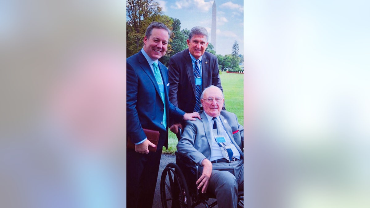 Fox's Ed Henry with NBA legend Bob Cousy and Sen. Joe Manchin D-Wv, at the White House.