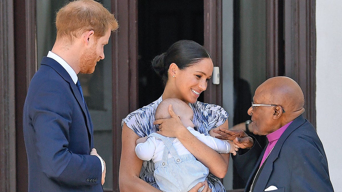 CAPE TOWN, SOUTH AFRICA - SEPTEMBER 25: Prince Harry, Duke of Sussex, Meghan, Duchess of Sussex and their baby son Archie Mountbatten-Windsor meet Archbishop Desmond Tutu and his daughter Thandeka Tutu-Gxashe at the Desmond & Leah Tutu Legacy Foundation during their royal tour of South Africa on September 25, 2019 in Cape Town, South Africa. (Photo by Pool/Samir Hussein/WireImage)