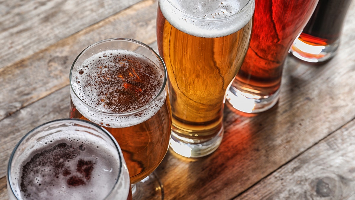 glasses of beer side-by-side