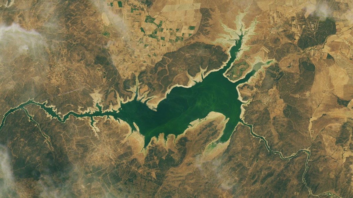 This photo was taken in July 2019. (Credit: NASA Earth Observatory, Lauren Dauphin, using Landsat data from the U.S. Geological Survey)