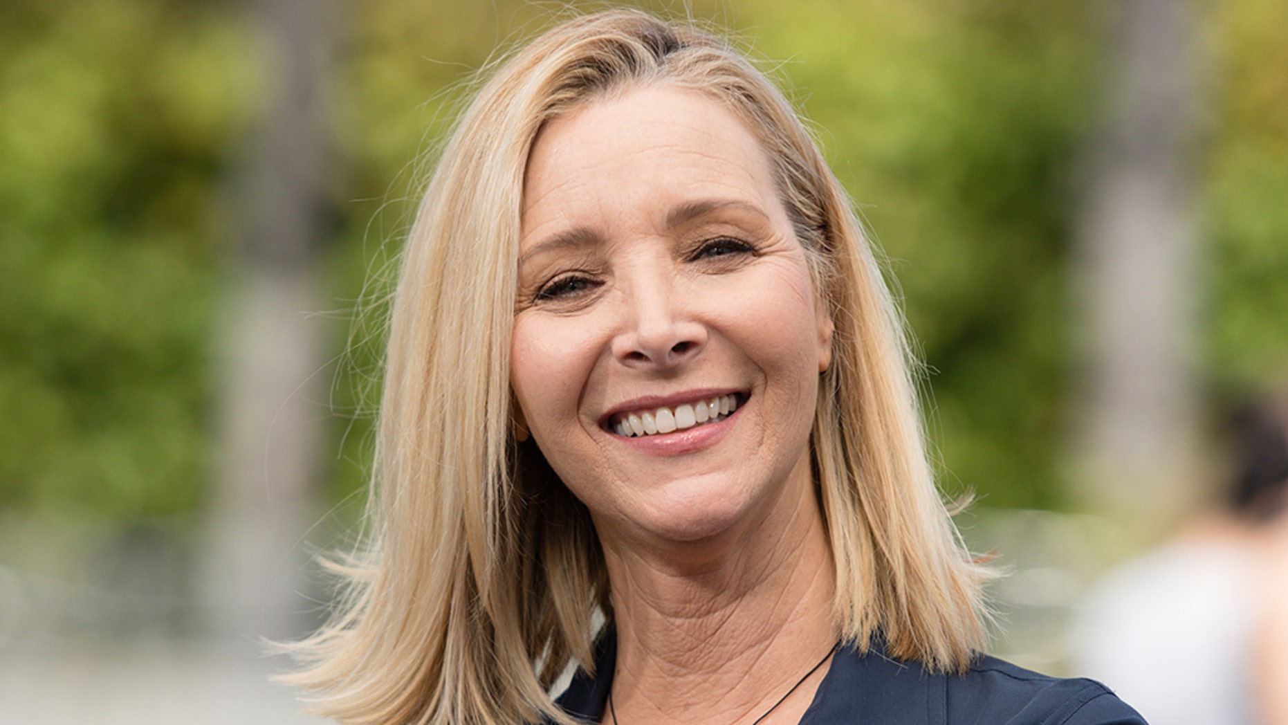 https://a57.foxnews.com/static.foxnews.com/foxnews.com/content/uploads/2019/09/1862/1048/lisa-kudrow-getty.jpg