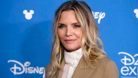 Michelle Pfeiffer shares relatable makeup mishap in Instagram selfie: 'EEK!'