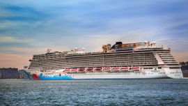 Hurricane Dorian forces Norwegian Breakaway cruise to divert to New Orleans, stranding 200