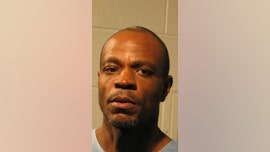 Chicago police hunt suspect in shootings that wounded officer, woman